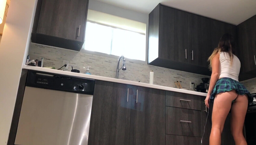 Miss Bell ASMR - Kitchen cleaning