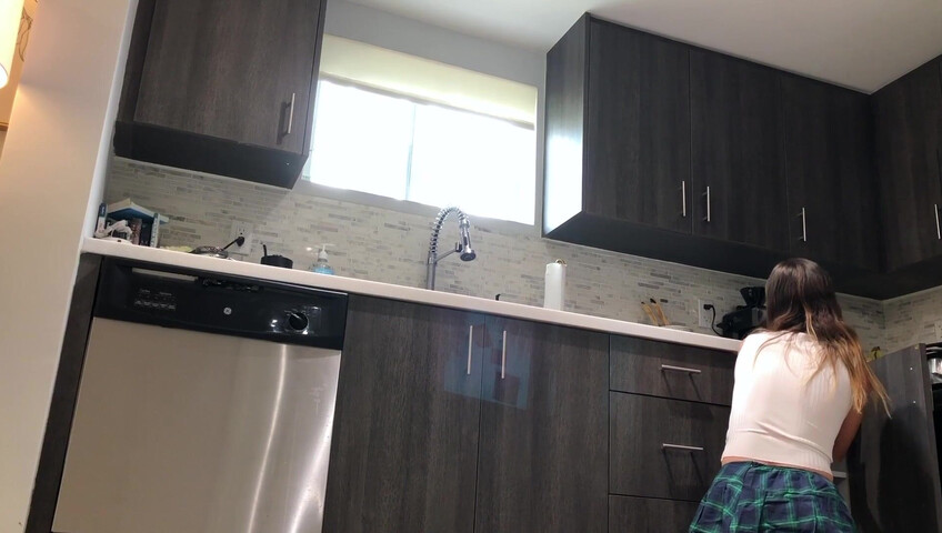 Miss Bell ASMR - Kitchen cleaning