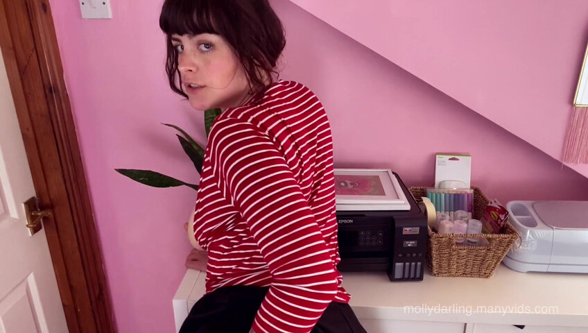 Molly Darling - Mommy's Milk Will Make You Stay