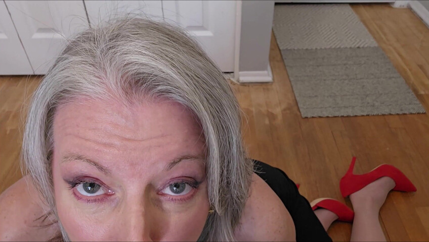 Morina - Mom Wants Every Drop of Your Love