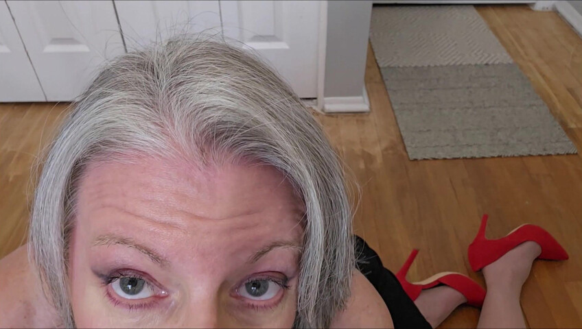 Morina - Mom Wants Every Drop of Your Love