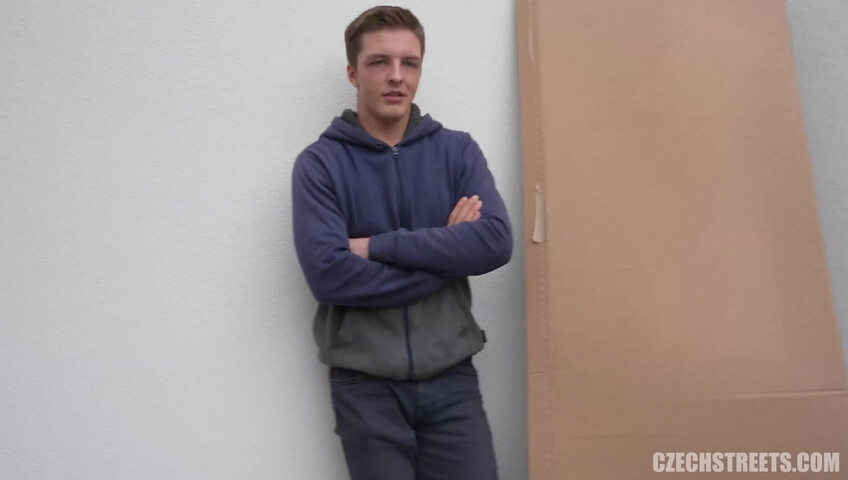 Olivia Sparkle - Sold Girlfriend