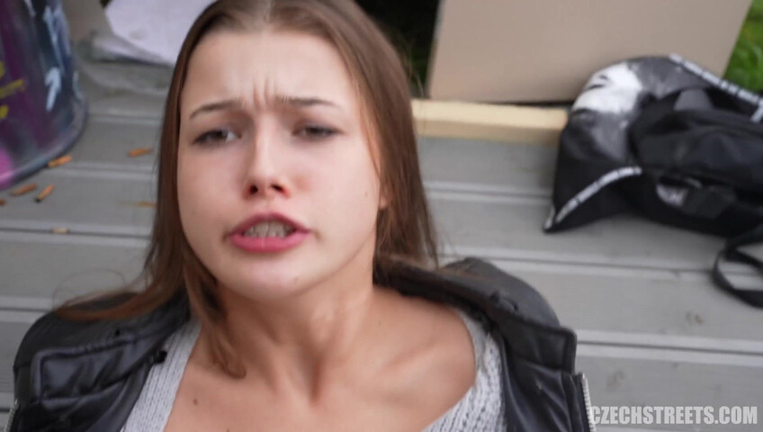 Olivia Sparkle - Sold Girlfriend