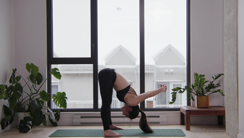 Orenda ASMR - Hot yoga instructor role play - Naked Yoga