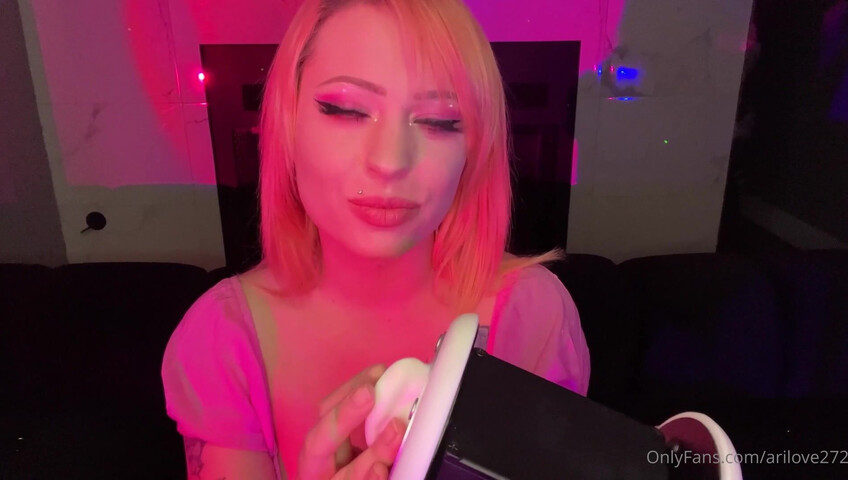 Post 'Ear to Ear ASMR Kisses, Scratches & Mouth Sounds Full toples..