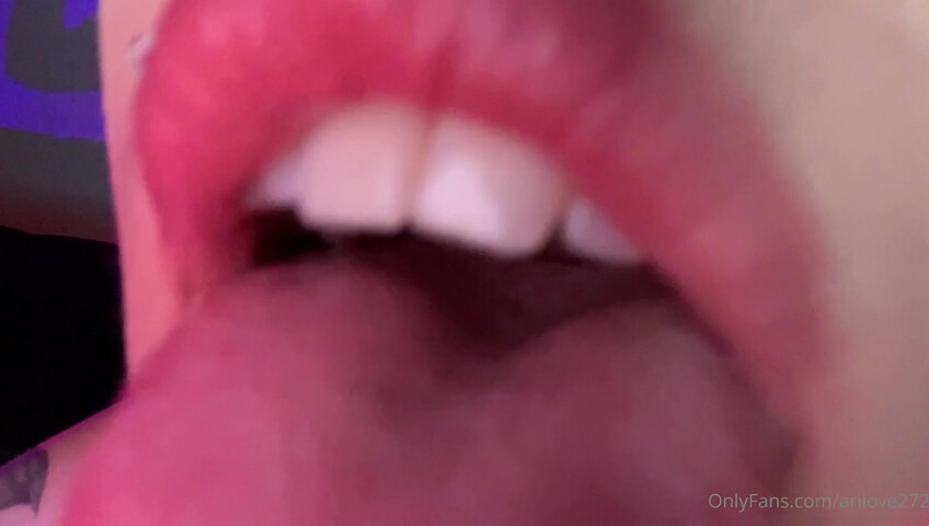 Post 'Ear to Ear ASMR Kisses, Scratches & Mouth Sounds Full toples..