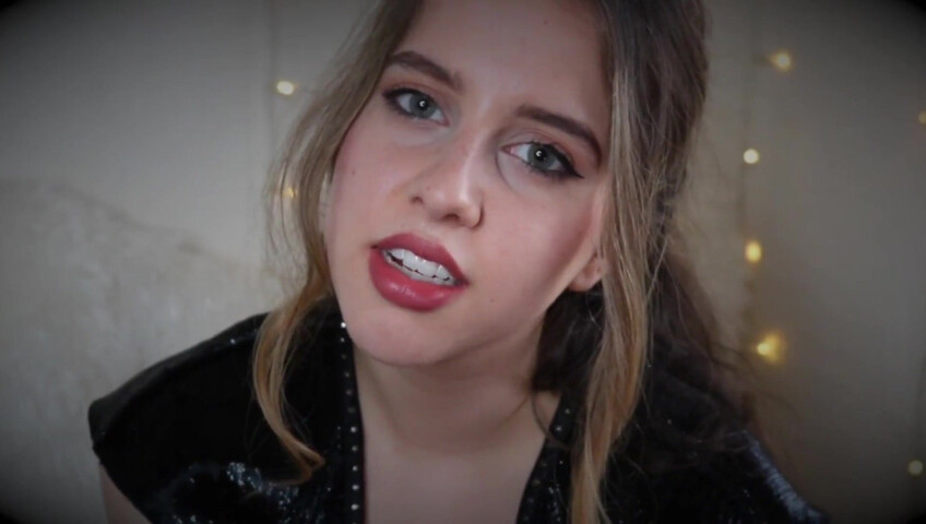 Princess Violette - A Cruel Intox