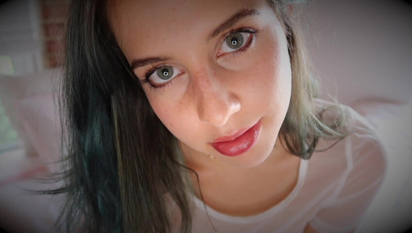 Princess Violette - Locked Into a Trance