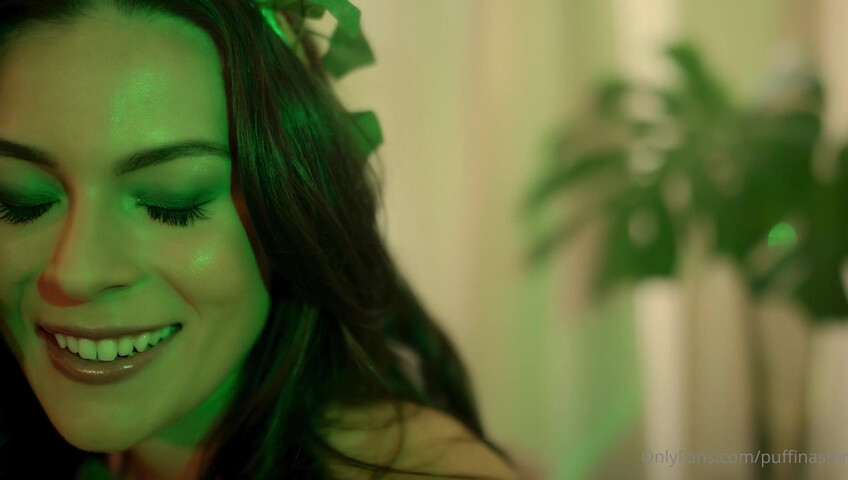 Puffin ASMR - Poison Ivy