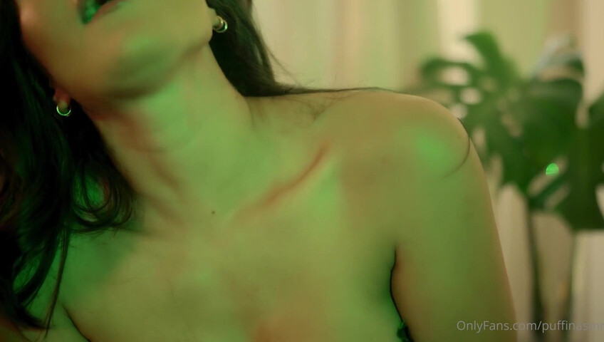 Puffin ASMR - Poison Ivy