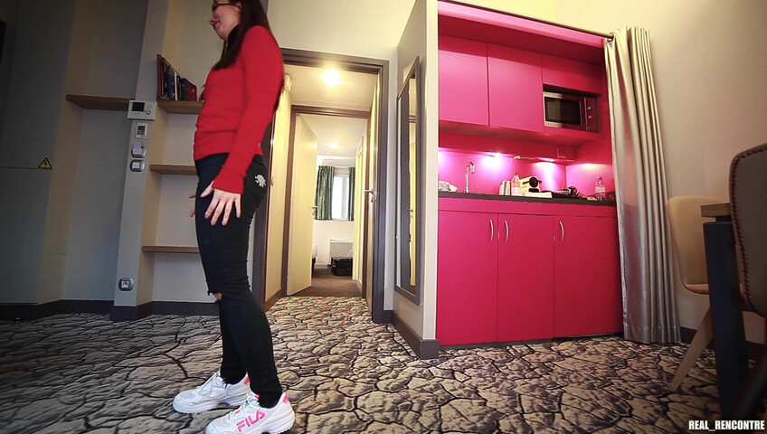 Real Rencontre - Stepmom gets DP to pay stepson debts