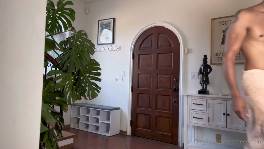 Reneesrealm - B-G SexTape | BBC Fuck Delivery Girl