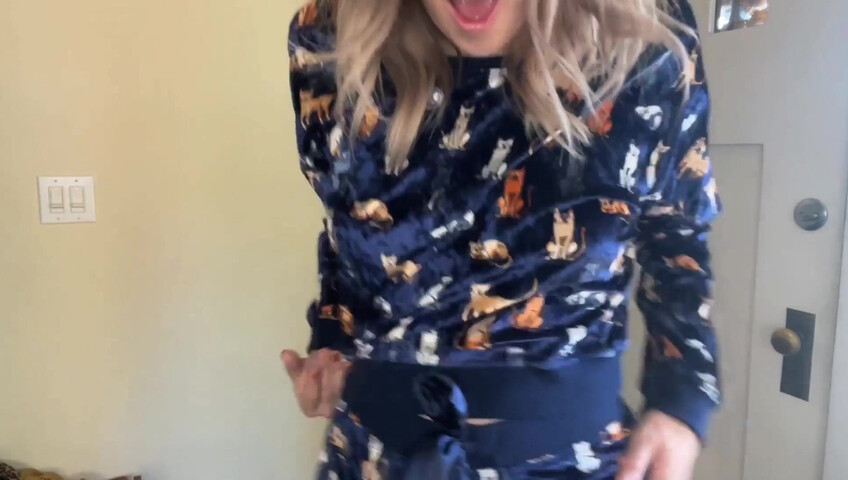 Rhonda ASMR - The Cats Pajamas