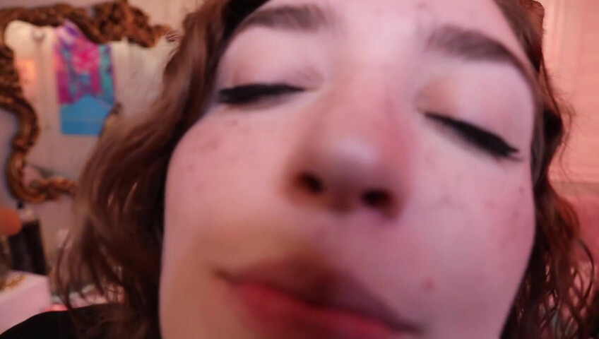 Rose ASMR - Close Up Kitty Kisses