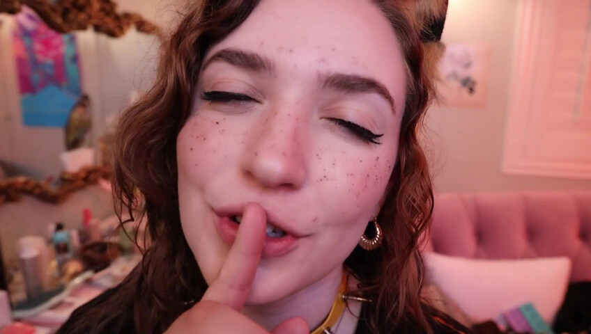 Rose ASMR - Close Up Kitty Kisses