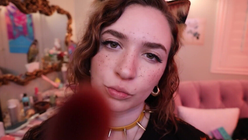 Rose ASMR - Close Up Kitty Kisses