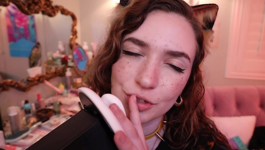 Rose ASMR - Close Up Kitty Kisses