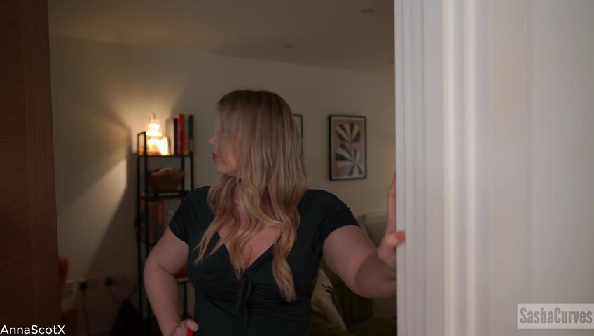 SashaCurves & Anna Scot - Son, Mom and Aunt Hard To Quit