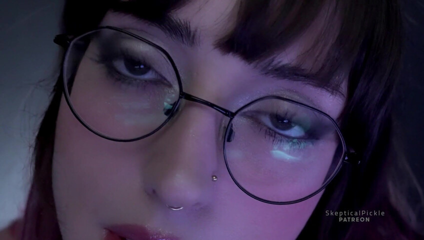 SkepticalPickle - Shy Awkward GF Attempts ASMR Massage For You (Platinum Tier)