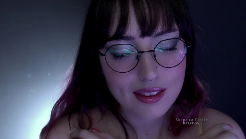 SkepticalPickle - Shy Awkward GF Attempts ASMR Massage For You (Platinum Tier)