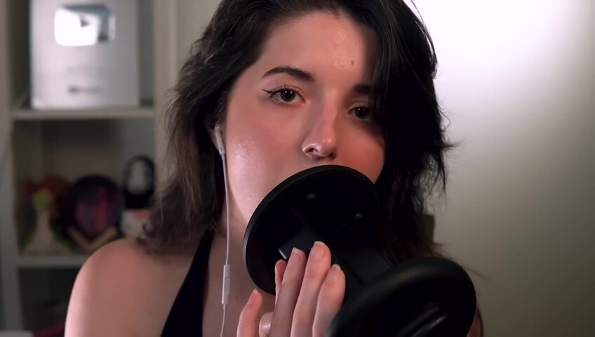 Slight Sounds ASMR - Gentle Ear Licking - 2025-01-03