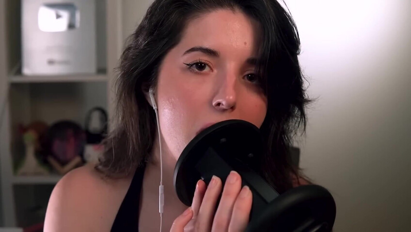 Slight Sounds ASMR - Gentle Ear Licking - 2025-01-03