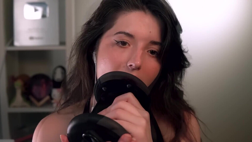 Slight Sounds ASMR - Gentle Ear Licking - 2025-01-03