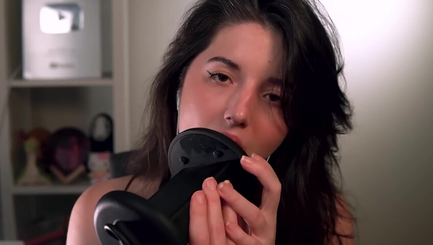 Slight Sounds ASMR - Gentle Ear Licking - 2025-01-03