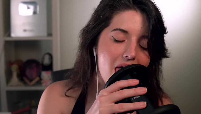 Slight Sounds ASMR - Gentle Ear Licking - 2025-01-03