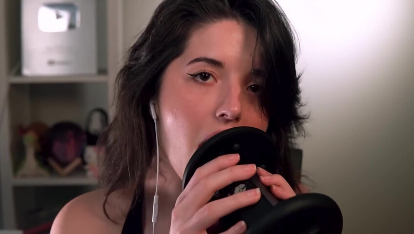 Slight Sounds ASMR - Gentle Ear Licking - 2025-01-03