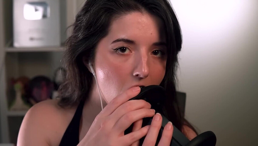 Slight Sounds ASMR - Gentle Ear Licking - 2025-01-03