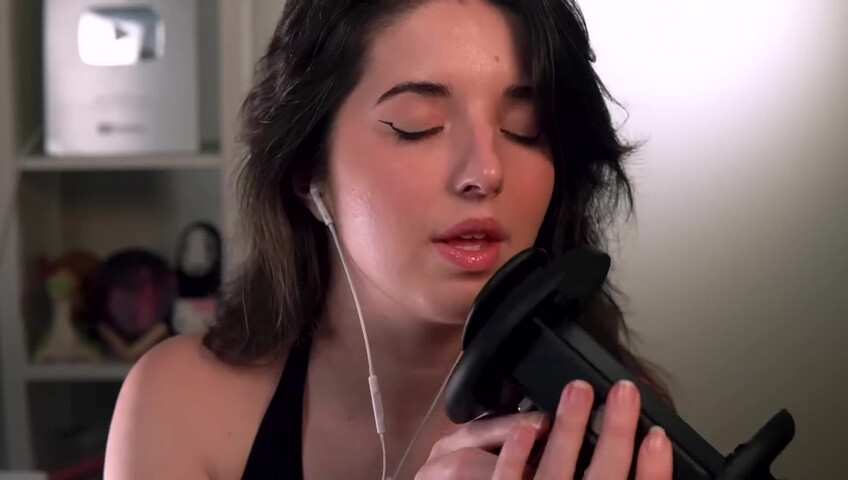 Slight Sounds ASMR - Gentle Ear Licking - 2025-01-03