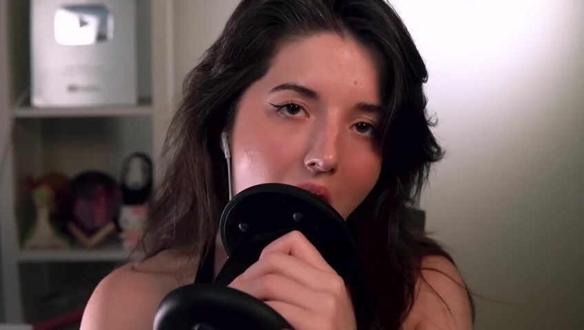 Slight Sounds ASMR - Gentle Ear Licking - 2025-01-03