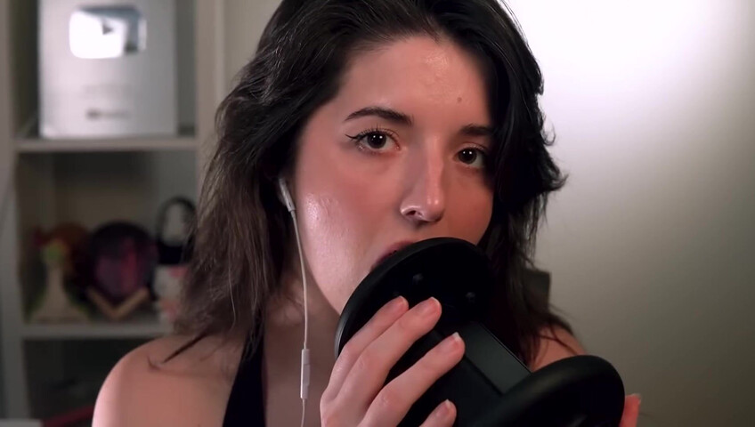 Slight Sounds ASMR - Gentle Ear Licking - 2025-01-03