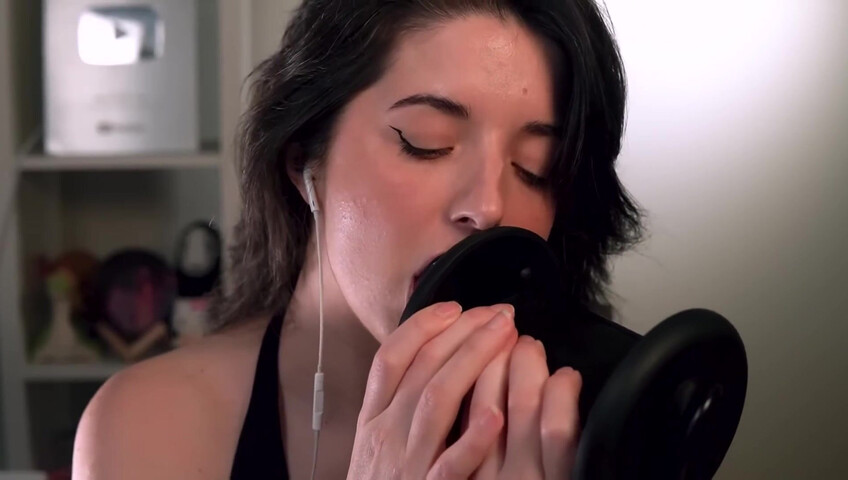 Slight Sounds ASMR - Gentle Ear Licking - 2025-01-03