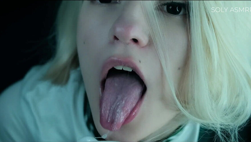 Soly ASMR - Sensitive ASMR - Ears Eating