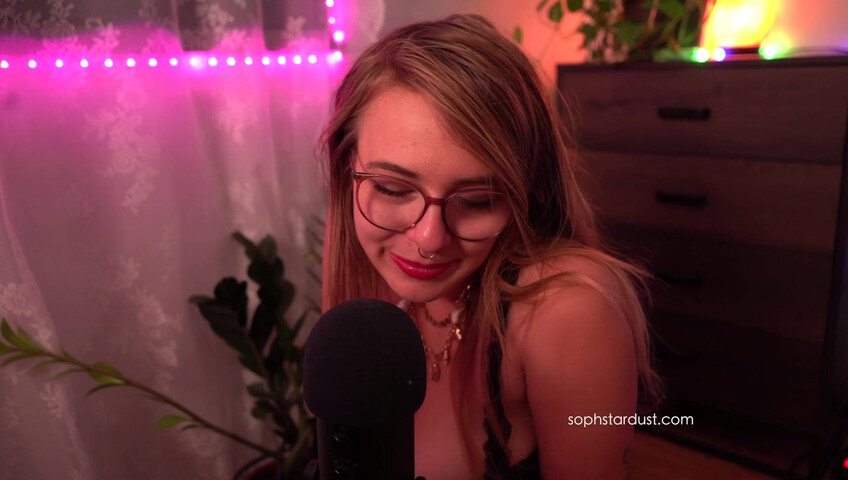 Soph Stardust - 25 October 2021 - Big Boobs Closeup