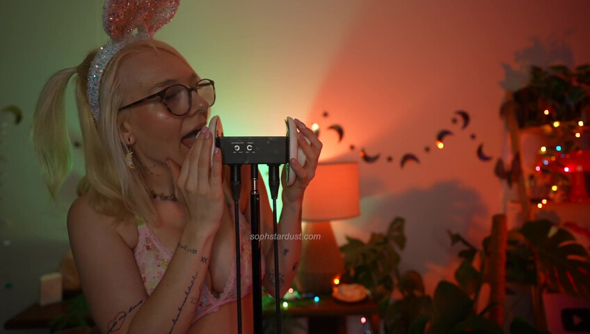 Soph Stardust ASMR - 31 March 2024 - Wet Kisses - Bunny Licking Your Ears