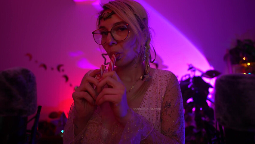 Soph Stardust ASMR Candy Cane licking & eating + topbra scratching 4K