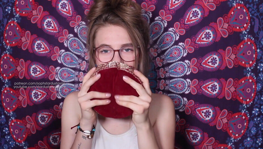 Soph Stardust OnlyFans - Some meditation after our hot yoga lesson