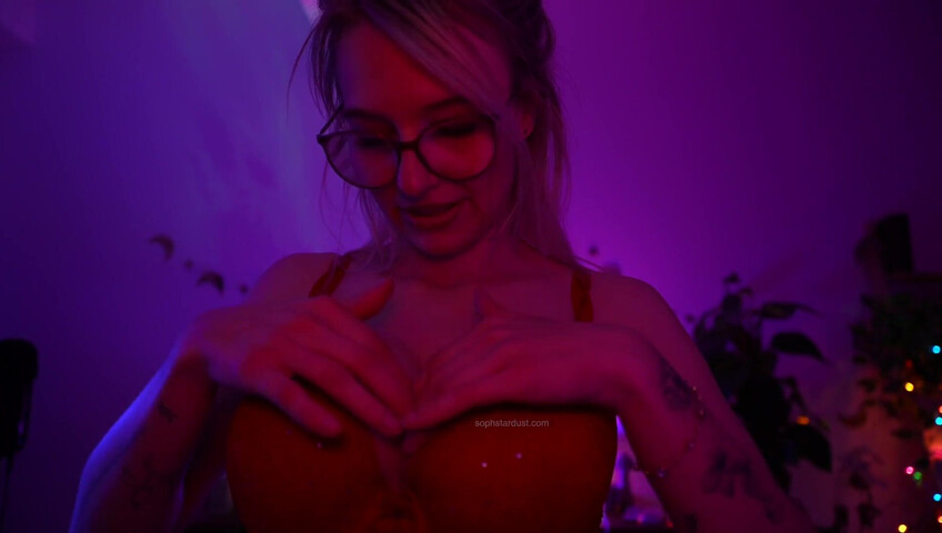 SophStardustASMR - Mommy milkers