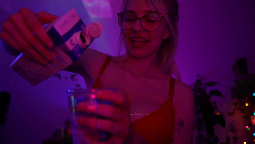 SophStardustASMR - Mommy milkers