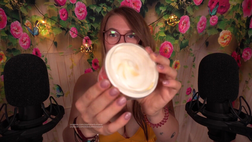 Sophstardust ASMR - Ice Mukbang