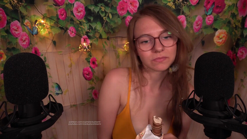 Sophstardust ASMR - Ice Mukbang
