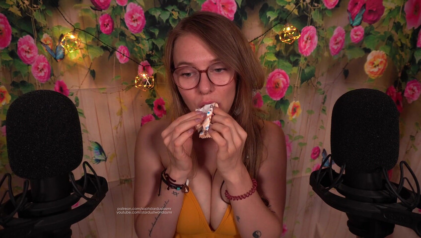 Sophstardust ASMR - Ice Mukbang