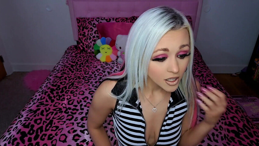 Summerlynn - Mommy + Son roleplay goes wrong