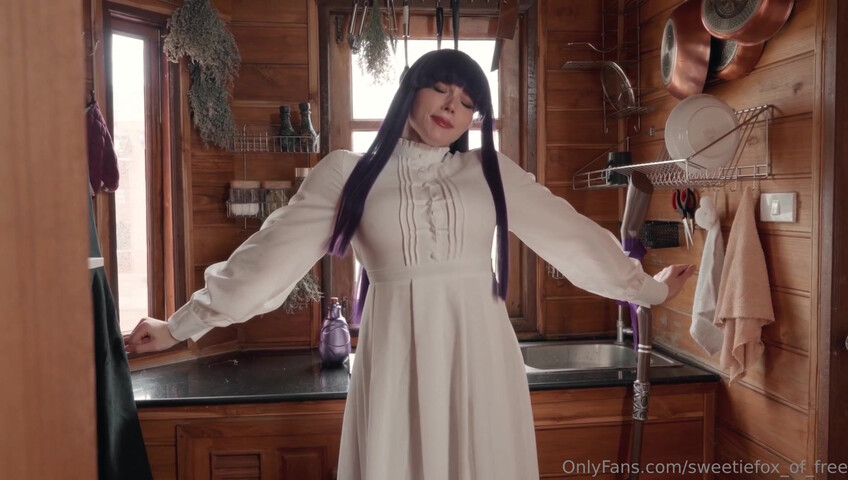 Sweetie Fox MoonFleur - Fern and Frieren - Cream Filled Conjuring