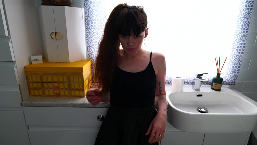 Sydney Harwin - 4 January 2025 - Bully Blackmails Me