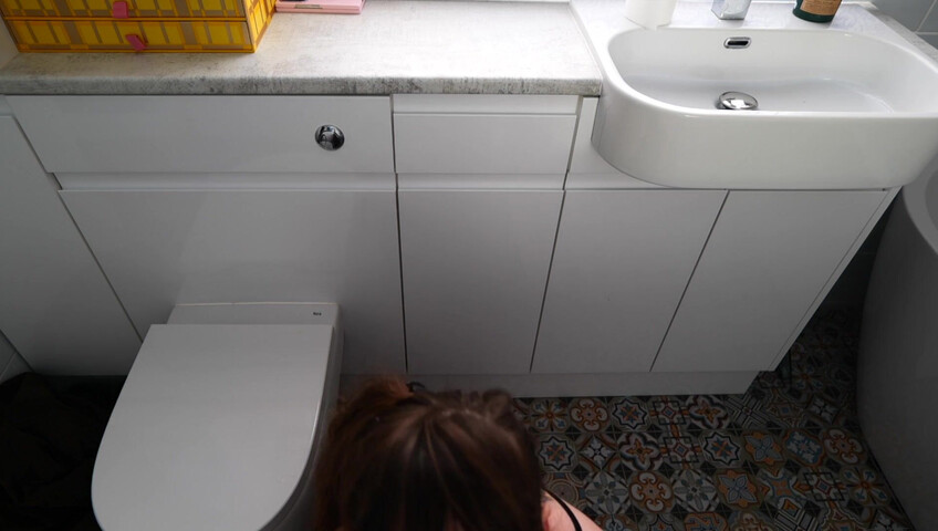 Sydney Harwin - 4 January 2025 - Bully Blackmails Me