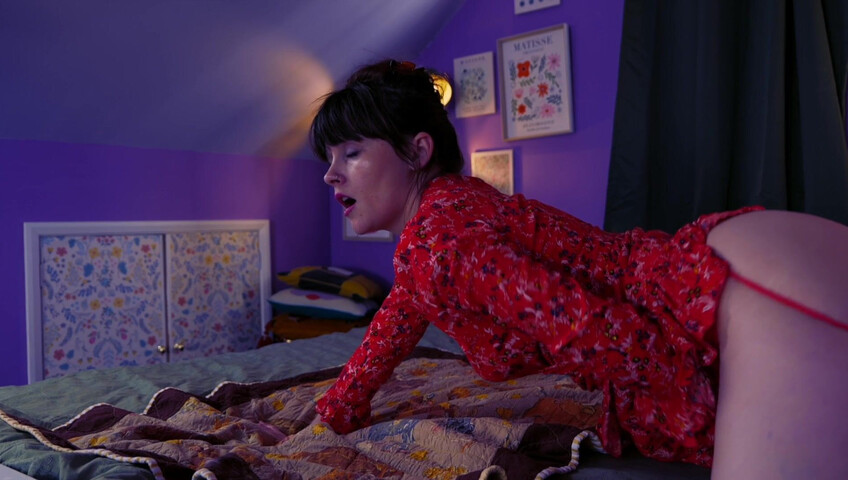 Sydney Harwin - The Stranger In Mommy's Bed